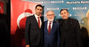 MUSTAFA FİLMİNİN İSTANBUL GALASINA YOĞUN İLGİ: ÇOCUKLAR ATATÜRK’ÜN ÇOCUKLUĞUNU BEYAZ PERDEDE İZLEDİ