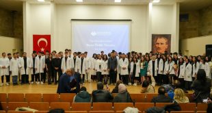 Kayseri Üniversitesi’nde “Devfest 2024 Kayseri” Etkinliği Düzenlendi,  NNYÜ ve KÜN Diş Hekimliği Öğrencileri Beyaz Önlüklerini Giydi