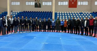 KAYSERİ’DE OKULLAR ARASI TEAKWONDO ŞAMPİYONASI SONA ERDİ